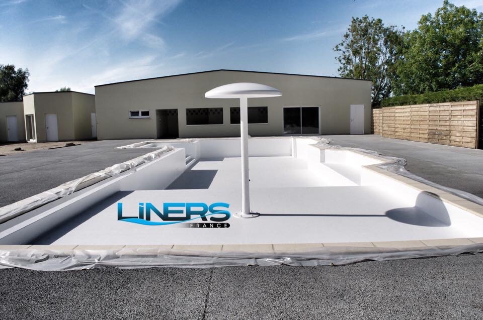 Liner PVC armé de piscine