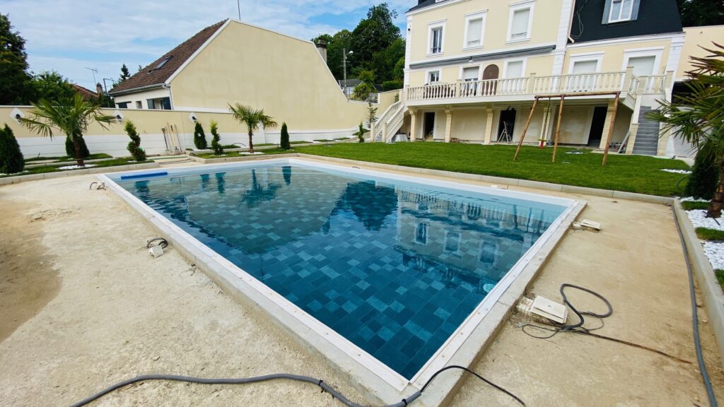 Liner PVC armé de piscine